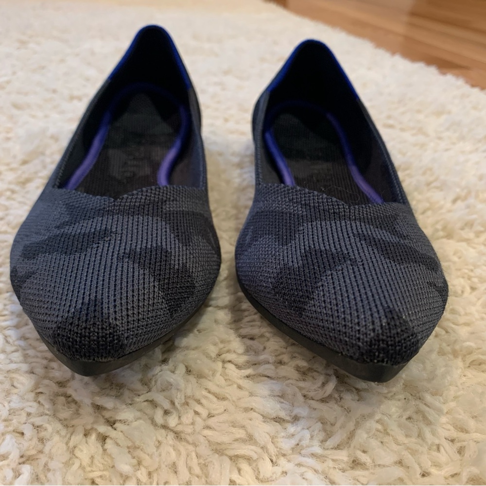 Rothy’s The Point - Size 8 in Gray Camo - excellent condition